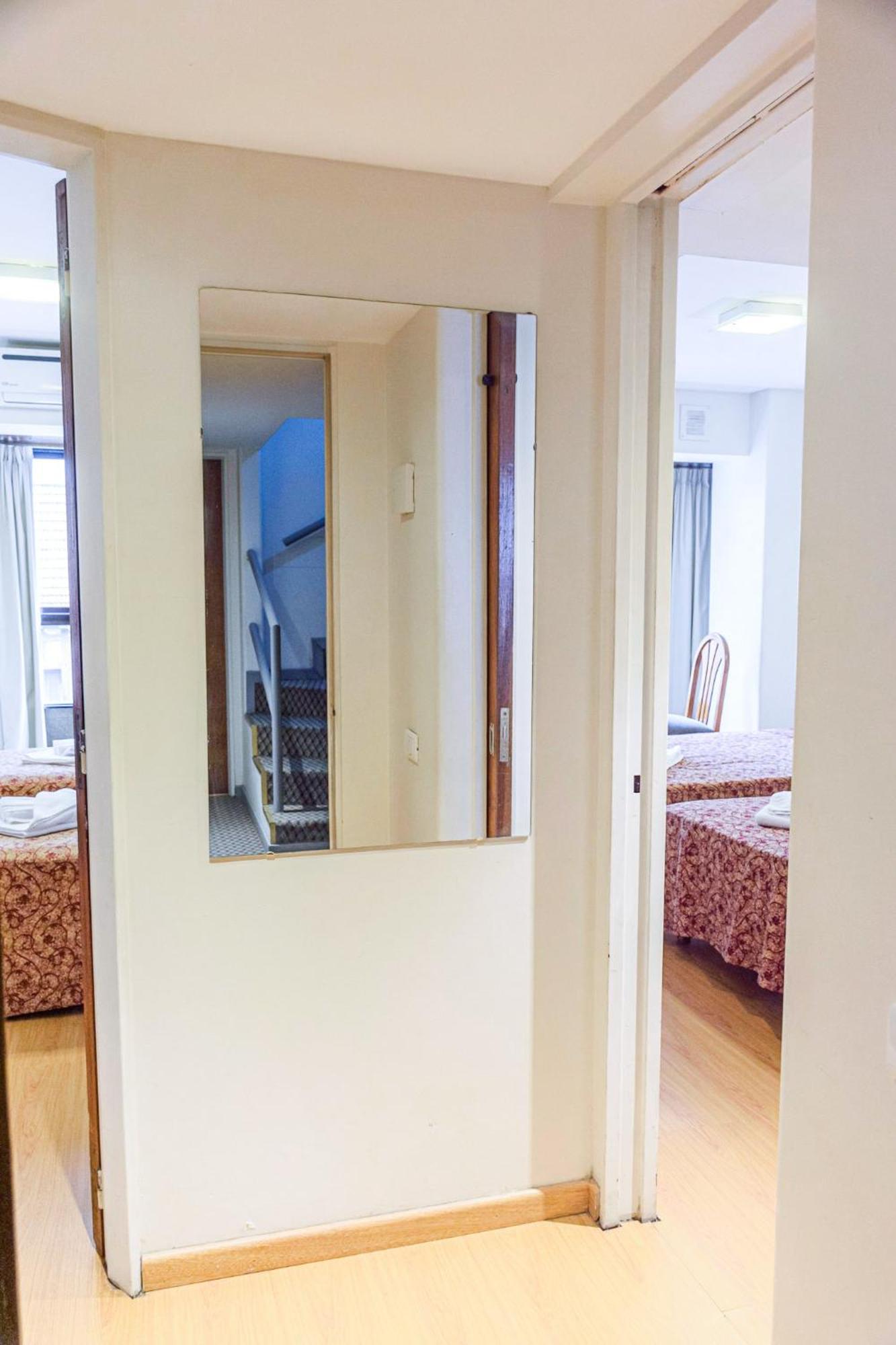 Hotel Dion Mar del Plata Rum bild